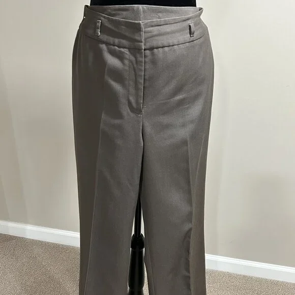 Tahari Arther S. Levine Petite Two Piece Suit - Picture 4 of 7